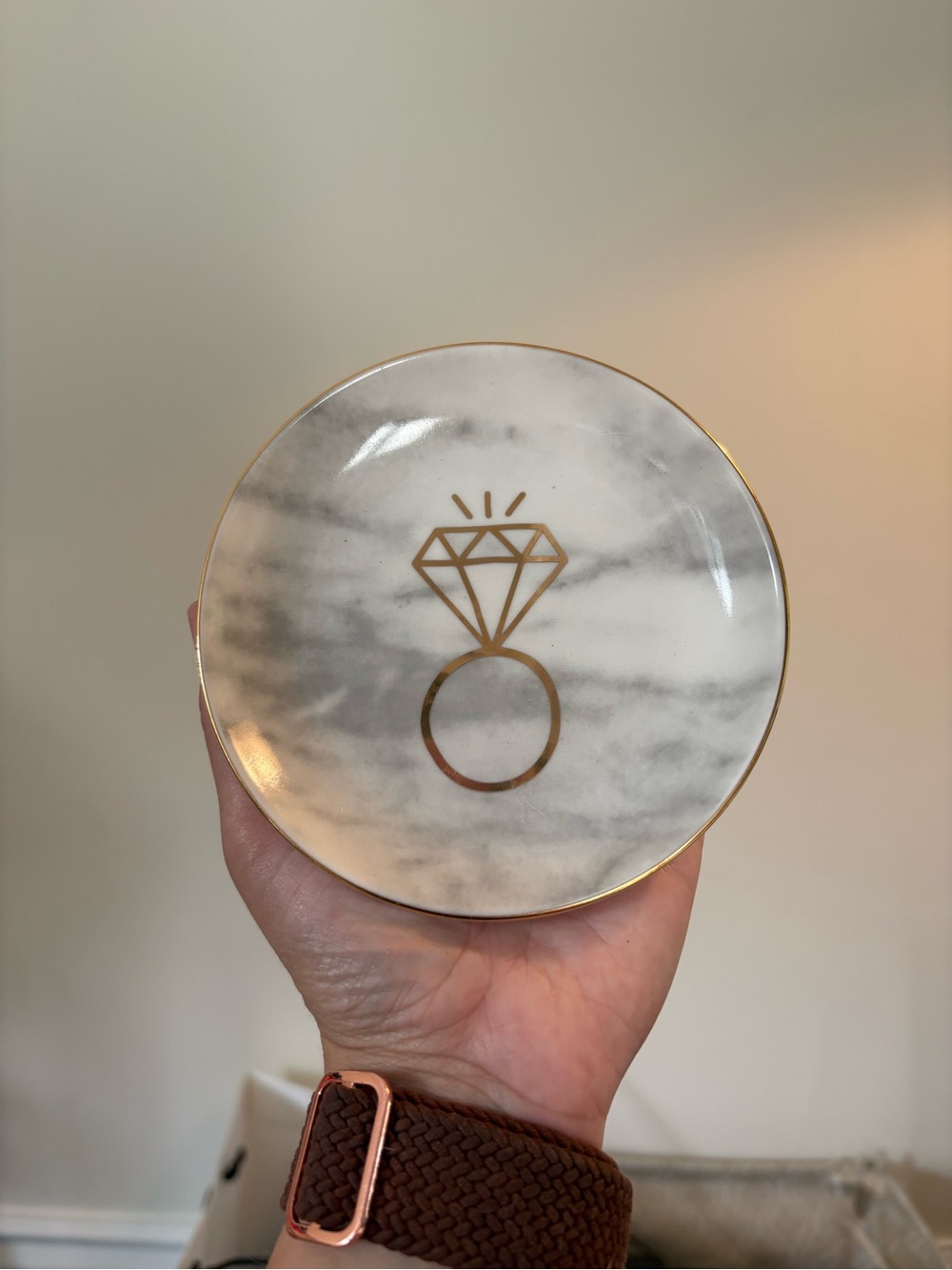Marble-Effect Engagement Ring / Trinket Dish💍 - Picture 3 of 7